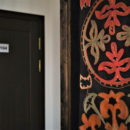 Olive Hotel Biskek Kültér fotó